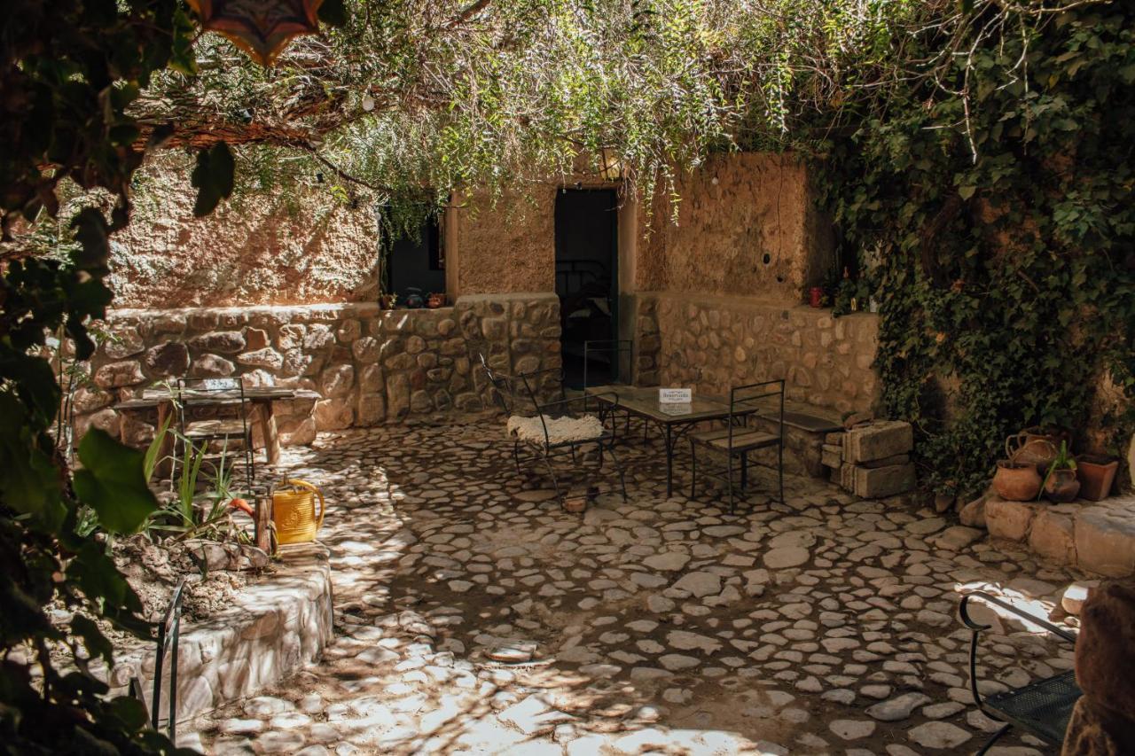 Casa De La Flia. Sanchez Bed and Breakfast Humahuaca Buitenkant foto